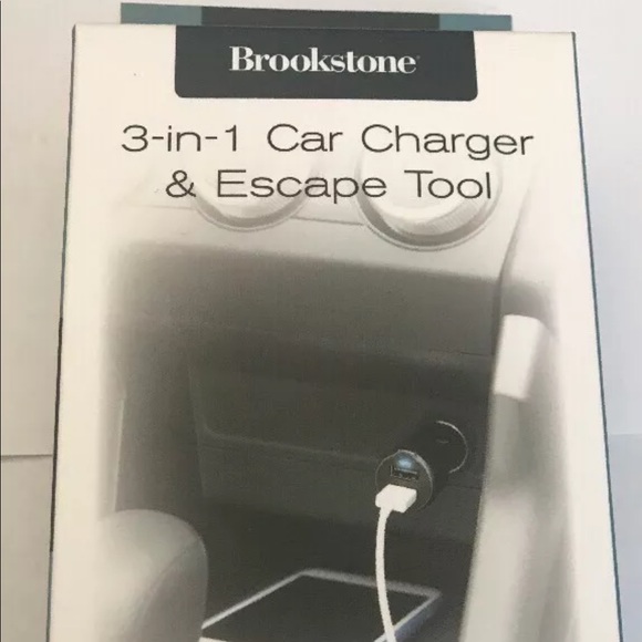 Brookstone Other Brookstone 3 In Car Charger Poshmark